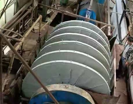 中磊矿业厂区内